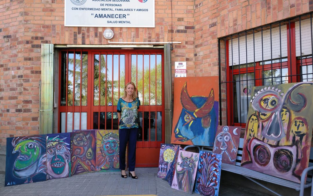 La asociación Amanecer recibe en herencia 30 obras de arte